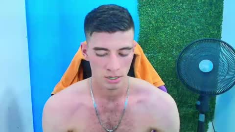 Snapshot of deiby_baby chatting on 02-14-25, 04:58 DEIBY online show from 02-14-25, 04:58