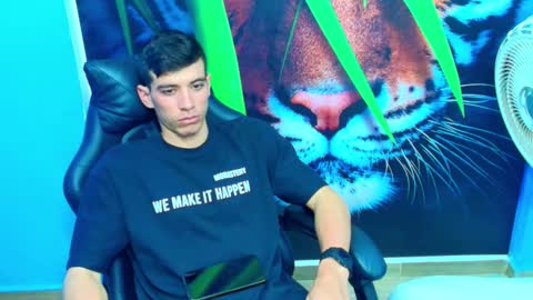 Snapshot of deiby_baby chatting on 09-20-25, 09:27 DEIBY online show from 09-20-25, 09:27