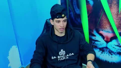 Snapshot of deiby_baby chatting on 09-25-25, 06:44 DEIBY online show from 09-25-25, 06:44