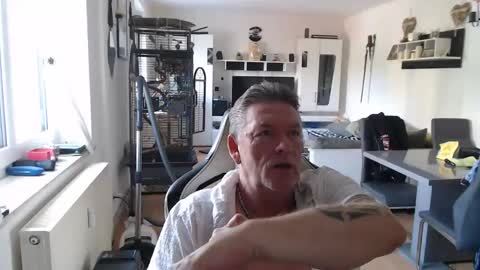 deinprinz2312 online show from 06-01-26, 08:16