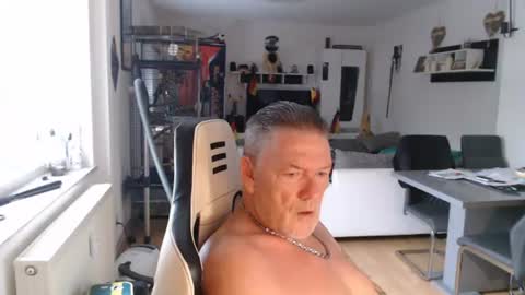 deinprinz2312 online show from 06-22-26, 05:26