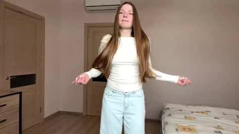 Mila online show from 02-19-26, 07:26