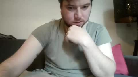 Snapshot of dekumate chatting on 10-21-25, 11:00 dekumate online show from 10-21-25, 11:00