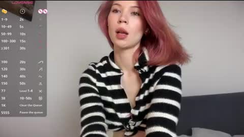 Snapshot of delannaspritz chatting on 06-17-26, 01:56 Lana online show from 06-17-26, 01:56