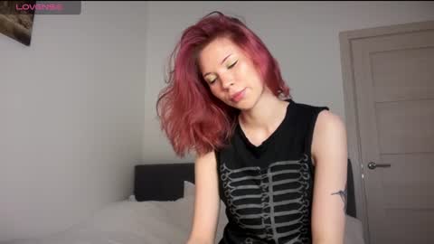 Snapshot of delannaspritz chatting on 06-30-26, 01:45 Lana online show from 06-30-26, 01:45