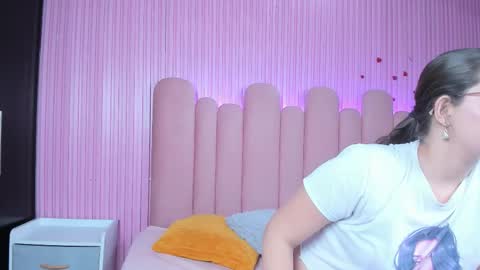 Snapshot of delawarebarbiee chatting on 11-01-25, 09:06 Barbie online show from 11-01-25, 09:06