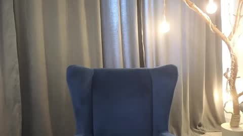 deliaeffy online show from 04-18-26, 02:32