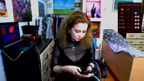 Delicacat online show from 02-12-25, 10:35