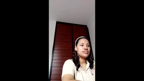 Sarah online show from 05-11-26, 06:16