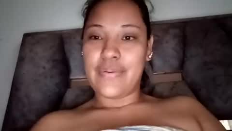 Sarah online show from 05-17-26, 03:41