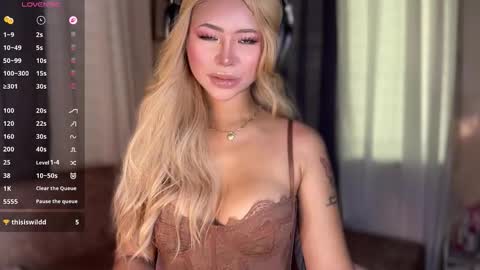 Hello your loving faye 3 online show from 03-28-26, 05:07