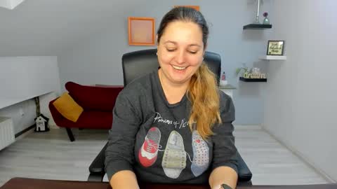 DeliciousLolly online show from 02-03-26, 04:21