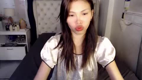 Snapshot of deliciousseika chatting on 12-05-24, 12:19    online show from 12-05-24, 12:19