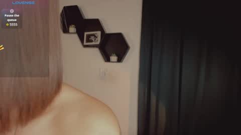 Delilah online show from 05-09-26, 05:56