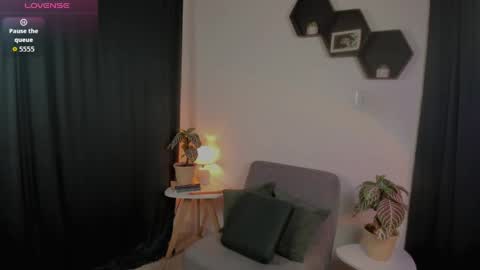 Delilah online show from 05-31-26, 05:26