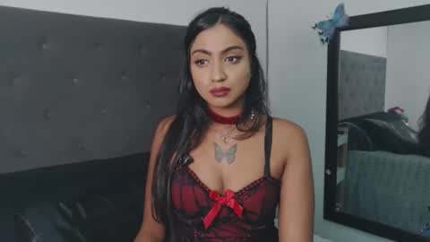 Delilah Blaze online show from 06-09-26, 04:51