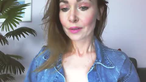 delilah_sweet online show from 05-25-26, 03:29