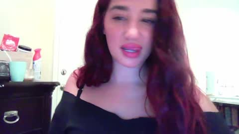 Snapshot of delilahraynee chatting on 06-08-26, 01:28 delilahraynee online show from 06-08-26, 01:28