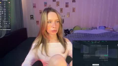 Della online show from 05-06-26, 03:50
