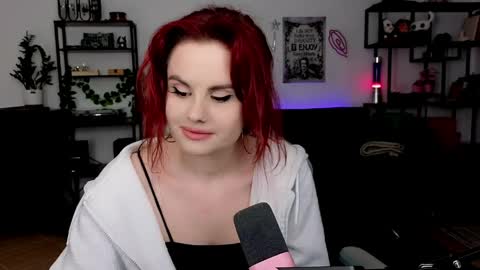 dellacrush_ online show from 03-30-26, 06:20