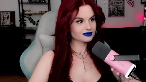 dellacrush_ online show from 04-07-26, 06:30