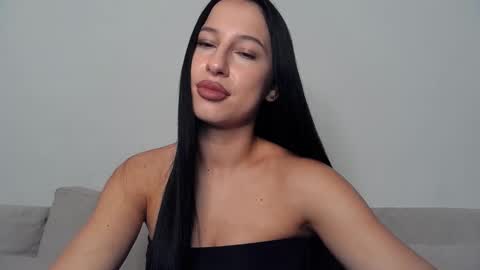 delly_love online show from 09-14-25, 07:57