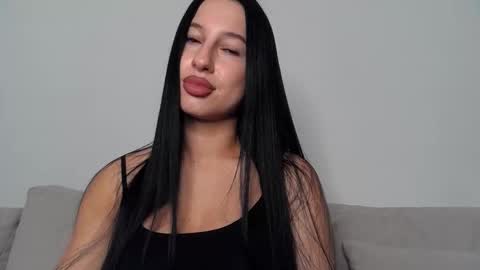 delly_love online show from 09-15-25, 05:24