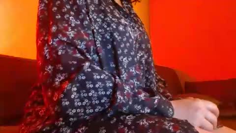 Snapshot of delphine_x chatting on 01-17-25, 05:51 Delphine online show from 01-17-25, 05:51