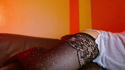 Delphine online show from 03-25-26, 06:14