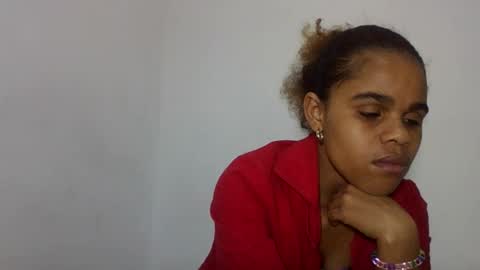 delphine online show from 06-10-26, 06:18