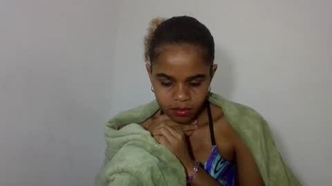 delphine online show from 06-11-26, 03:10