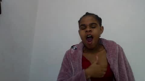 delphine online show from 06-16-26, 10:07