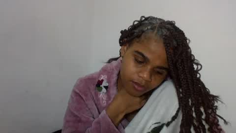 delphine online show from 06-24-26, 05:12