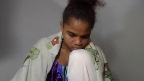 delphine online show from 07-29-26, 09:29