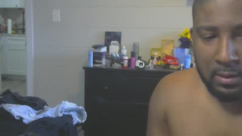 delta7012 online show from 02-11-25, 02:46