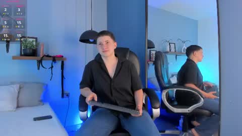 Deluca Vega online show from 07-15-26, 12:10