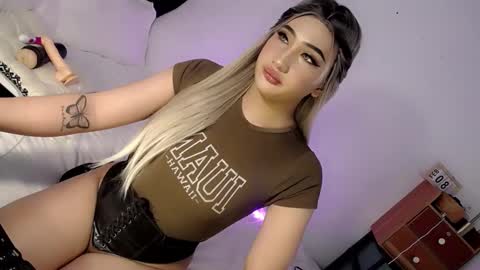 Chesca online show from 02-16-25, 01:27