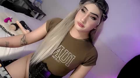 Chesca online show from 10-31-25, 07:31