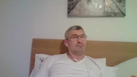 Snapshot of demarco1977 chatting on 04-05-26, 09:34 demarco1977 online show from 04-05-26, 09:34