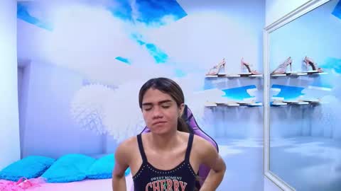 DEMI online show from 04-10-26, 11:48