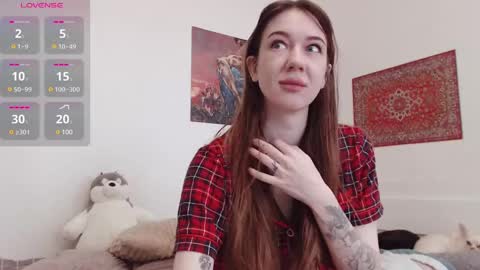 Snapshot of demiamour chatting on 03-05-25, 11:38 Demi. not your babybabebb and other shit online show from 03-05-25, 11:38