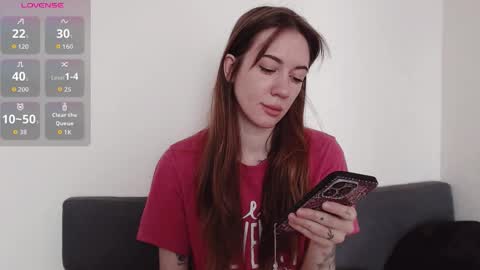 Snapshot of demiamour chatting on 09-18-25, 09:44 Demi. not your babybabebb and other shit online show from 09-18-25, 09:44