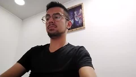 Snapshot of demian_val_4 chatting on 12-31-24, 12:00 demian_val_4 online show from 12-31-24, 12:00