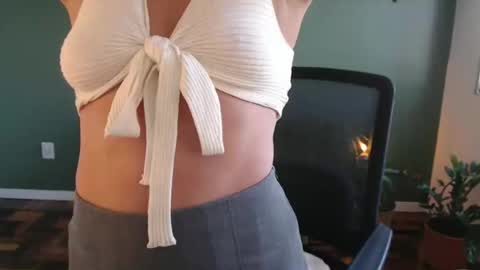 demmetria online show from 02-26-26, 05:56