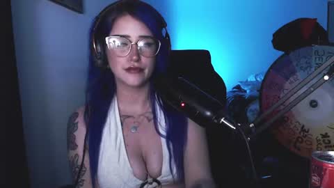 Snapshot of demongf chatting on 06-19-26, 05:01 Demoness Mina online show from 06-19-26, 05:01