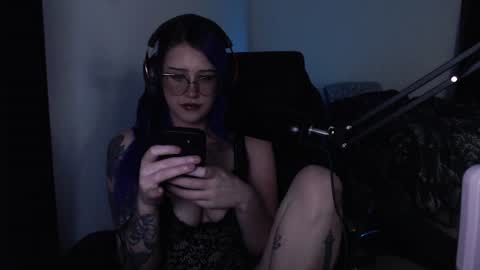 Snapshot of demongf chatting on 06-27-26, 03:55 Demoness Mina online show from 06-27-26, 03:55