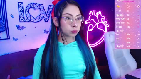 Demy  online show from 12-17-24, 09:05