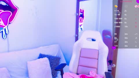 Snapshot of demyanderson_ chatting on 03-22-26, 01:25 Demy online show from 03-22-26, 01:25