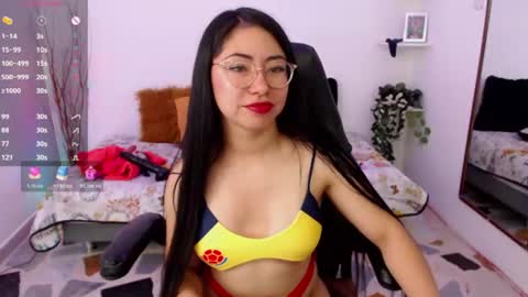 Demy  online show from 06-28-26, 11:38