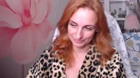 denhiey online show from 10-10-25, 05:23